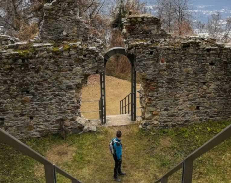 Castello di Mancapane, Italy